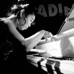 Aki Takase