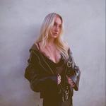 JEANIE (US)