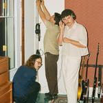 En première partie de Unessential Oils