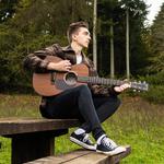 Bluebird Cafe - Wedmore (Luke Solo Gig) 