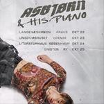 Asbjørn & his piano