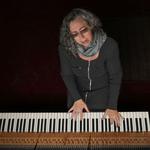 Lily Sazz - Musician