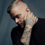 "Echoes by the Water" An Acoustic Night with Matt Gresham