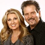 Linda Davis w/ Lang Scott