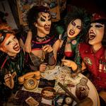 Ruïnosa y las Strippers de Rahola / sistema de entretenimiento