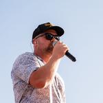 Solo Acoustic @ longshots