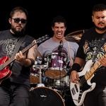 Gata Véia No Benjamin Rock Bar