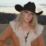 Hannah Geiser Tour: Hangar 13 