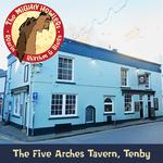 Howlin' at The Clarence House Hotel, Tenby