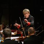 Marin Alsop conducts Star Wars and The Planets