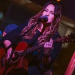 Amanda Grace