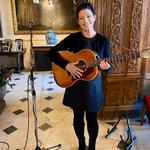 MacGregors Presents Edwina Hayes in Concert at Bogbain Farm Inverness