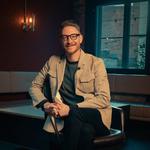 Adam Douglas - samtale og solokonsert. KønnbandUKA