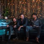 Raynes Live at The Castle Theatre
