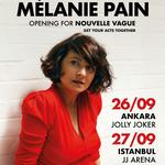 Mélanie Pain supporting Nouvelle Vague