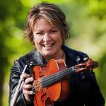 Eileen Ivers & UnIVERSal Roots at The Freight