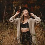 Chloé Leclerc en première partie de 2Frères