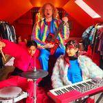 FuzzTronica at Eltons Chong