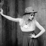 Gia Welch and JD Westmoreland Live at The Coop