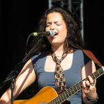 Rachel Dara plays Duke and Devine's Beaconsfield