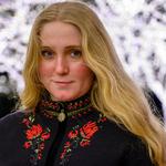 Caitlin King: pianist/singer-songwriter