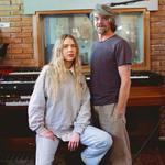 Dan Bárta & Illustratosphere feat. Lash&Grey