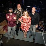 The final show of Avey Grouws Band