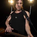 MikelParis Live at the Twisted Cow