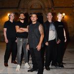 Cristales Rotos con Cien Gaviotas