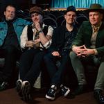 Marko Haavisto & Poutahaukat - Elämään Tarkoitusta Show & Dinner