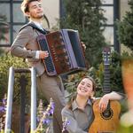 Duo Como performs 'Douce Joie'