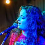 Rachel Dara plays Cafe Mariposa