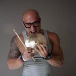 Johnny Agisilaou "Art of the Messengers" @ Cultuurpodium Vrijmoed