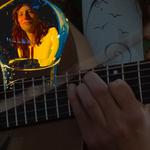  An der kulinarischen Fassbar verweben wir avantgardistische Weltmusik mit dem schillernde