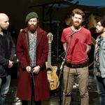 O dan y sêr gyda Elliw Jones, Lo-fi Jones a Gwilym Bowen Rhys