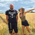 Canadiana / alt-country duo APRIL MOON