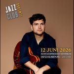 Alexander Rueß: Debut