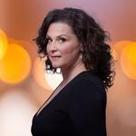 Jazz Fridays with acclaimed US singer Dianne Cripps & Friends