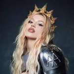 AVA MAX