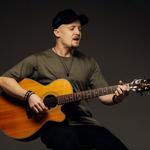 Kikee - Violão e Voz