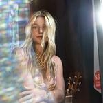 Izzy Burns @ Sigillo Cellars (Snoqualmie)