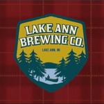 Rachael Davis & Zak Bunce