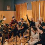 the King will come joined by the LBC Choir