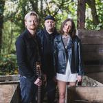 LEONIAN DREAM Trio & Deano live at Waffle House Axminster 