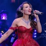 Jessica Lynn's - A Very Merry Classic Christmas