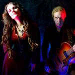 Carley's Wreck and Ruin Duo in Stockton - Blues In The Bar!