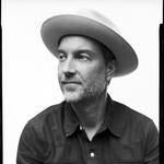 Brian Dolzani at Daryl's House (lunch show)