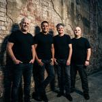 PAUL MOLETA & BAND