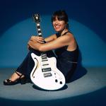 Ellisa Sun at The Johnson Bar 
