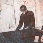 House/Music: loscil